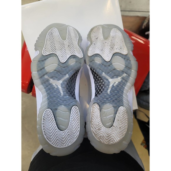 Jordan 11 metallic size 9.5 - Picture 3 of 8